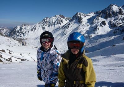 SKI ET CHIENS TRAINEAUX DANS LES PYRENÉES- CAMPARO S1-S4