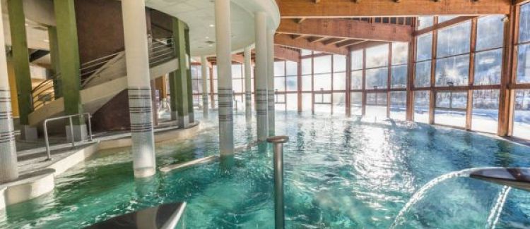 Les Grands Bains du Monetier