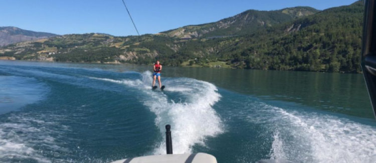 Ski nautique Camp Avancée Bleue