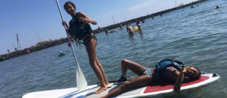 Supernova colonie de vacances cours de stand-up paddle géant ados à Adge