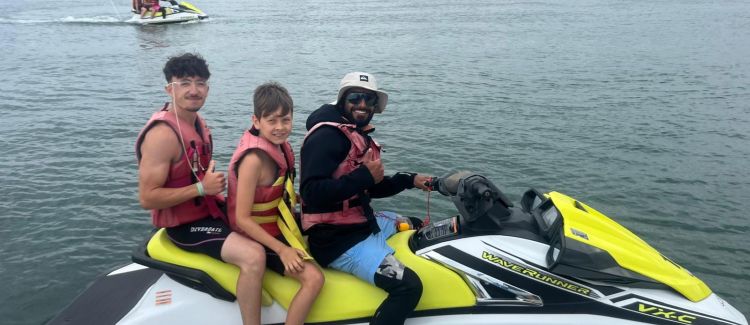 Supernova colonie de vacances ados jetski à Agee