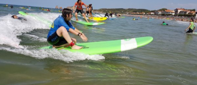 Supernova colonie activités nautiques surf au pays basque
