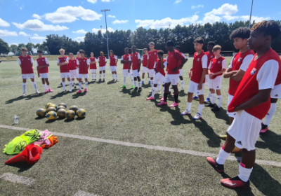 STAGE de FOOT OLYMPIQUE LYONNAIS - POITIERS - U14 et +  _ DP