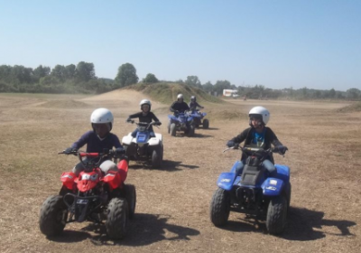 QUAD, FUN ET FUTUROSCOPE