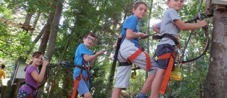 Supernova colonie de vacances enfants accrobranche en ardèche